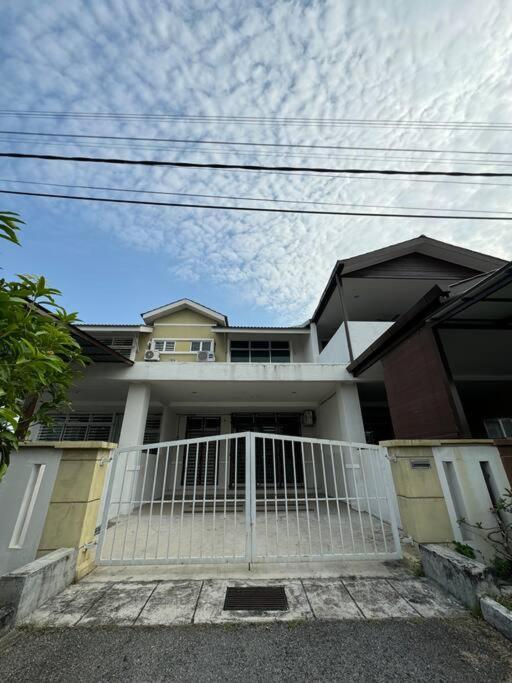 Homestay Bagan Serai 外观 照片